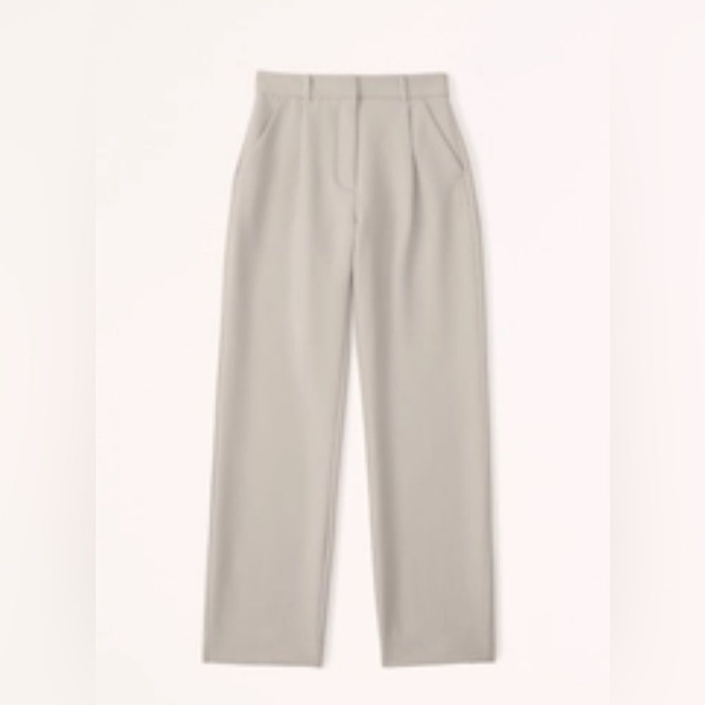 NWT Abercrombie & Fitch Tailored Relaxed Straight Pant size 28 Short Light Taupe